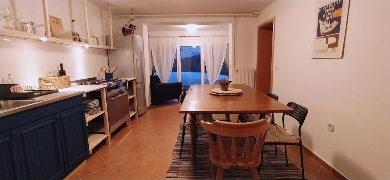Appartamento Kmetija Pecnik Prevalje Esterno foto
